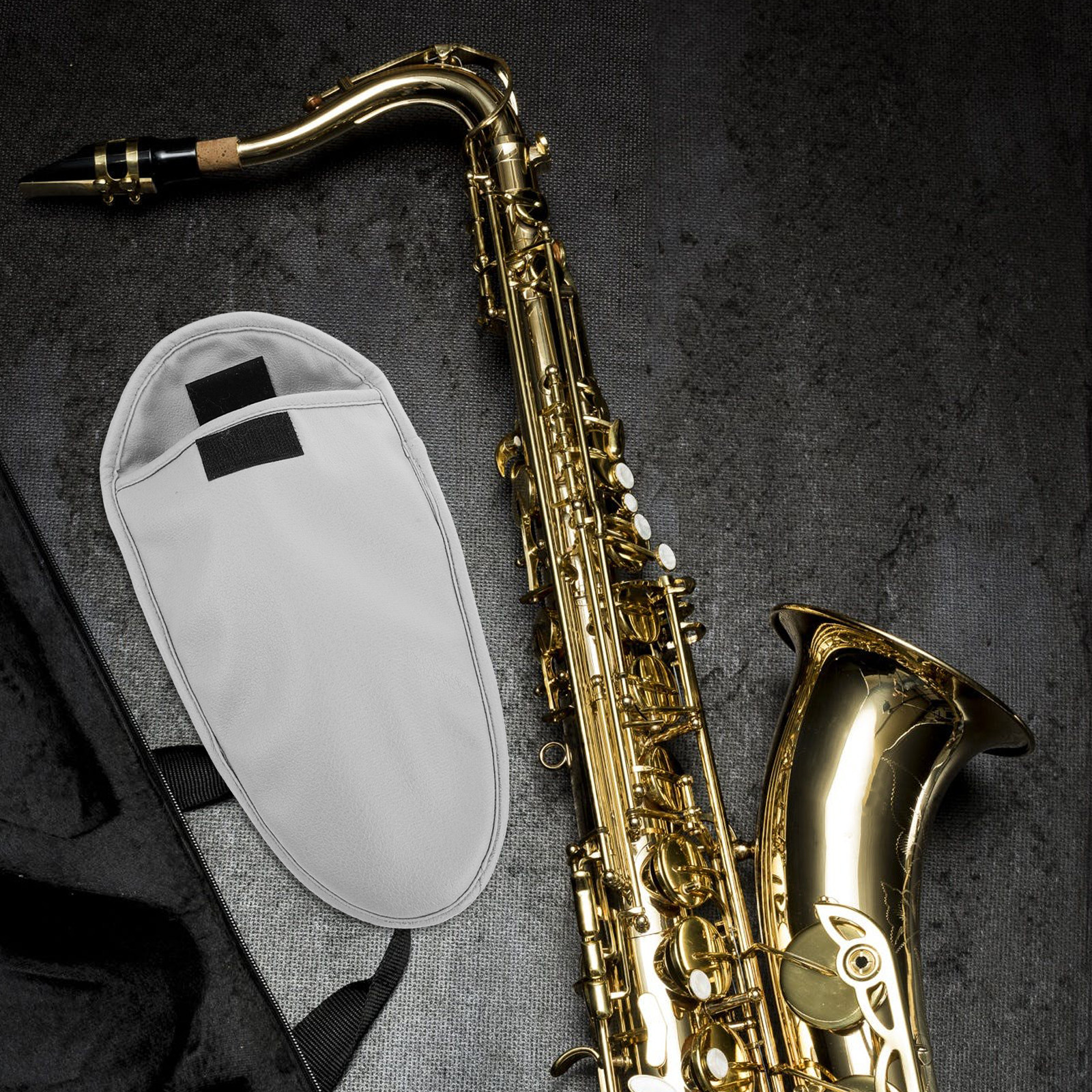 Travel Accessories And Bags - Universal Saxophone Mouthpiece and Neck Pouch