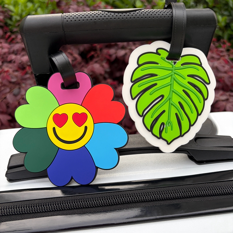 1/2Pcs Flower and Green Leaf L - Travel Accessories International ulasan dan harga